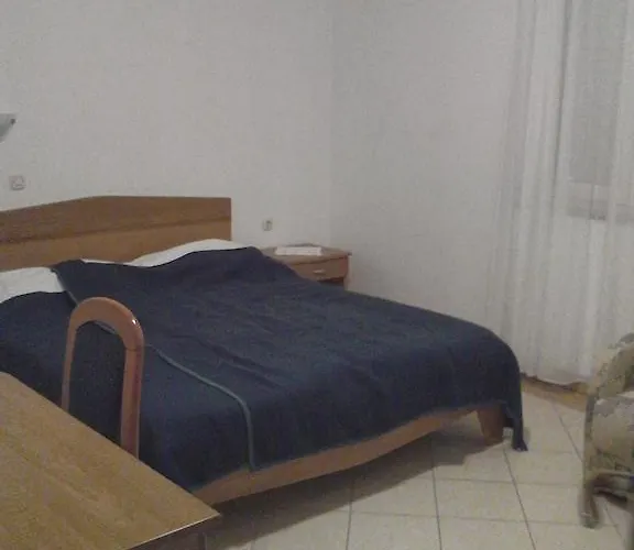 Guest House Frane 3*