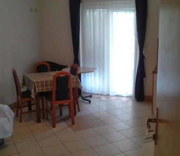 Guest House Frane 3*