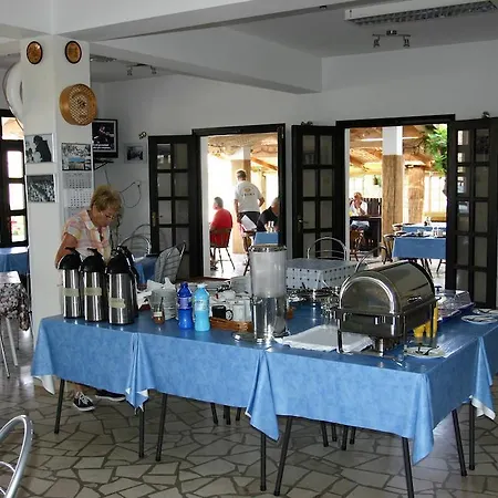 Guest House Frane 3* Pag Town