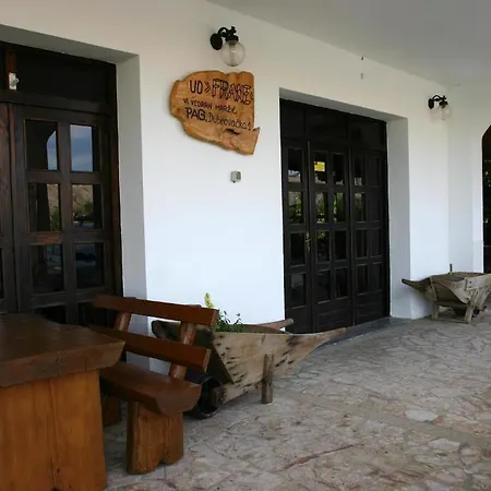 Guest House Frane 3* Pag Town