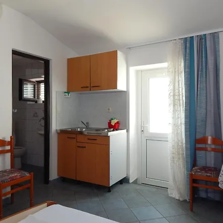 Guest House Frane 3*